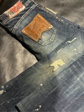 Extremely rare parasuco Straight Blue Jeans with Brown leather Pocket Patch
